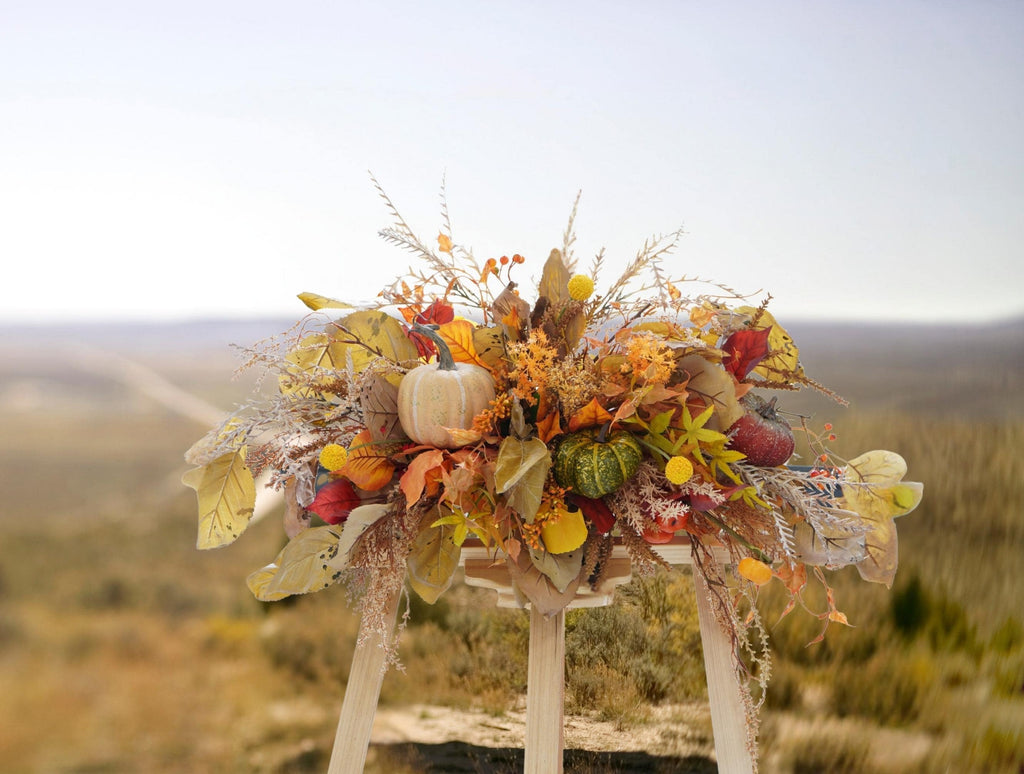 Autumn Harvest Pumpkin Centerpiece – Faux Fall Floral Table Garland with Gourds, Leaves & Rustic Accents