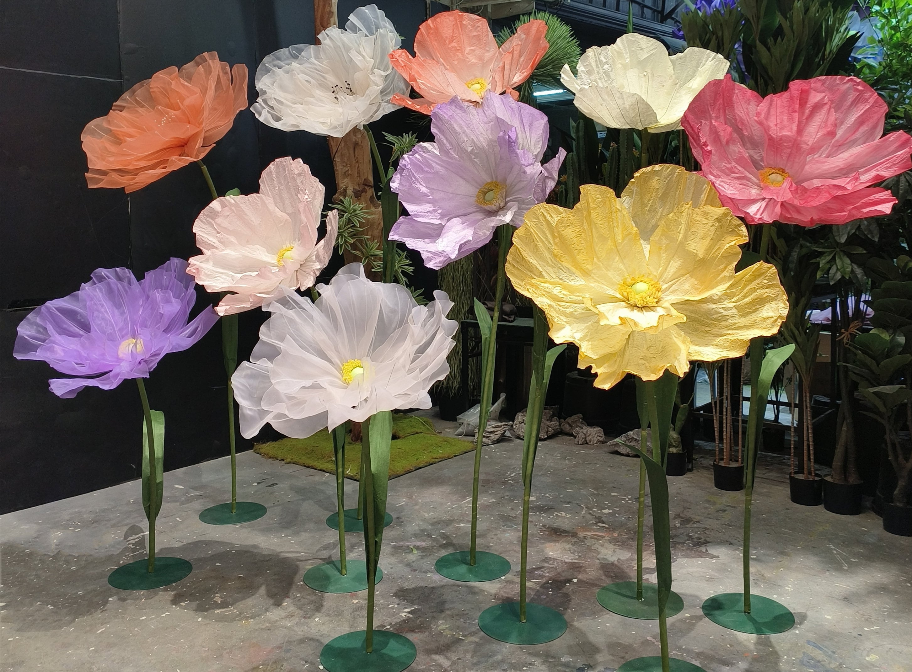 Customizable Giant Paper Silk Flowers Oversized Flowers for Events