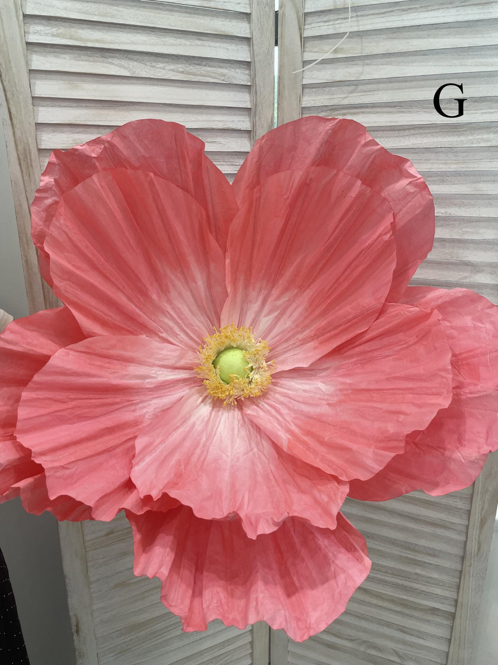 Customizable Giant Silk Paper Flowers for Elegant Decor