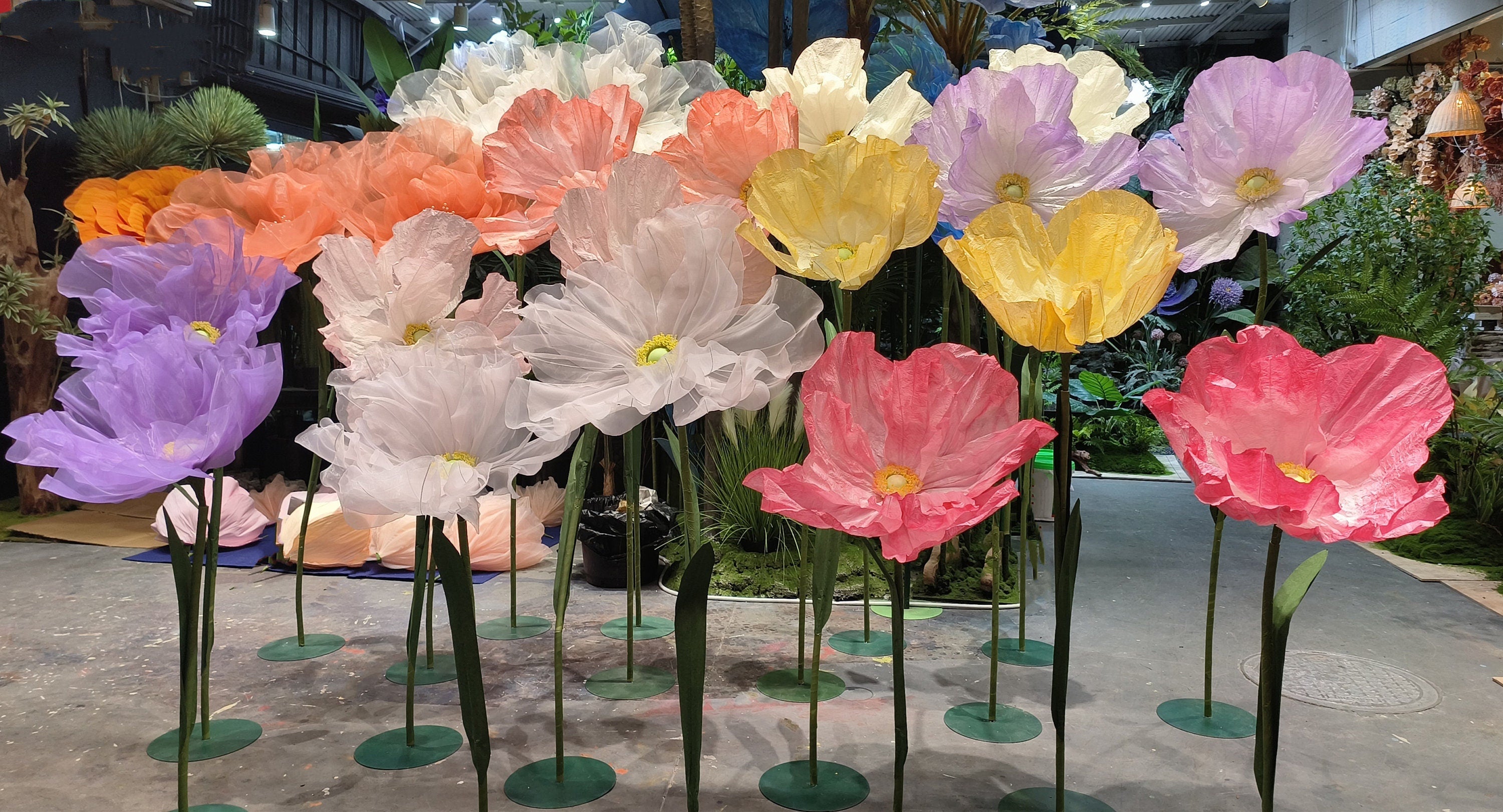 Customizable Giant Paper Silk Flowers Oversized Flowers for Events