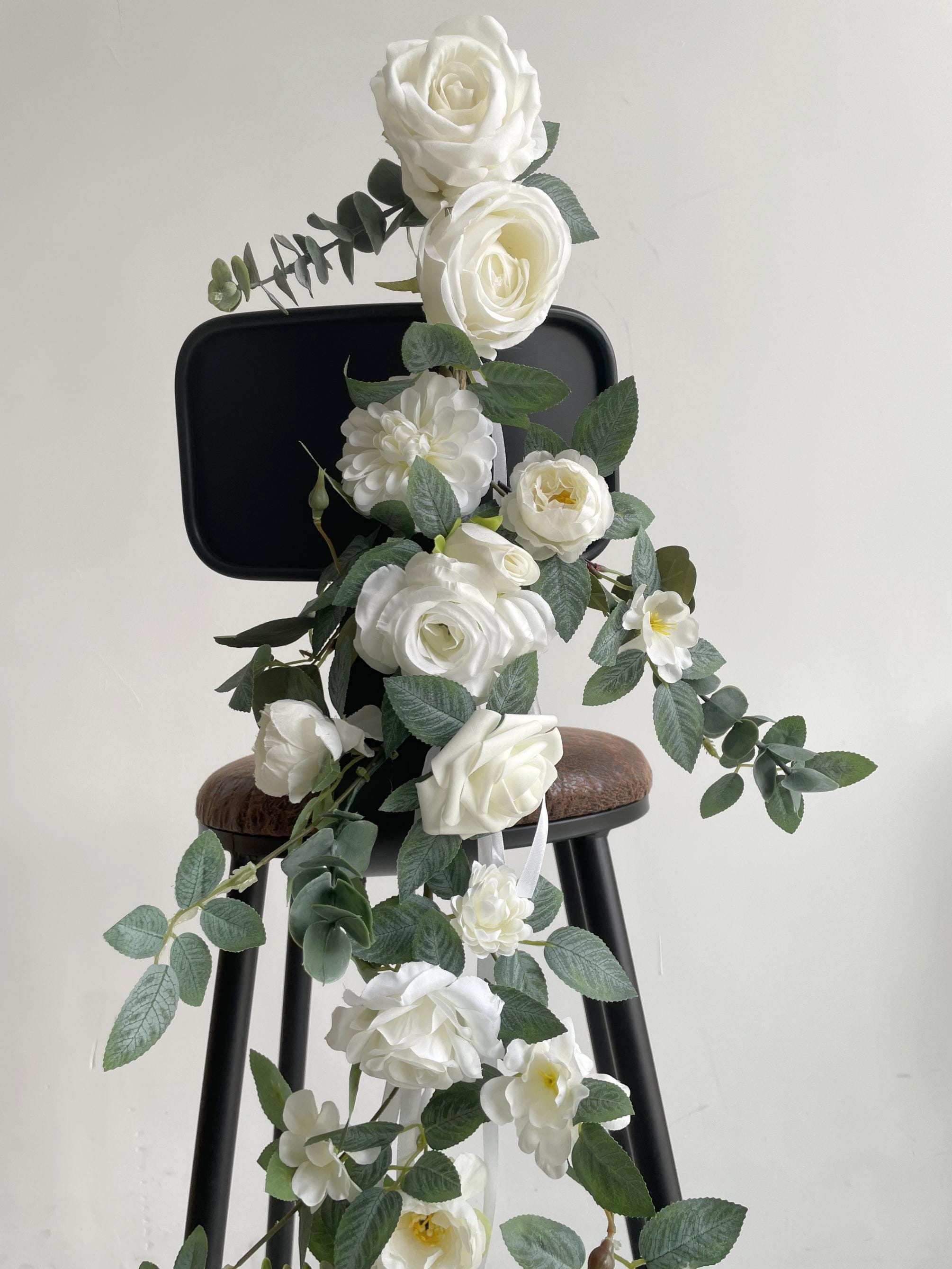 Artificial Elegant White Rose and Eucalyptus Arch Flowers Tailored Wedding Decoration