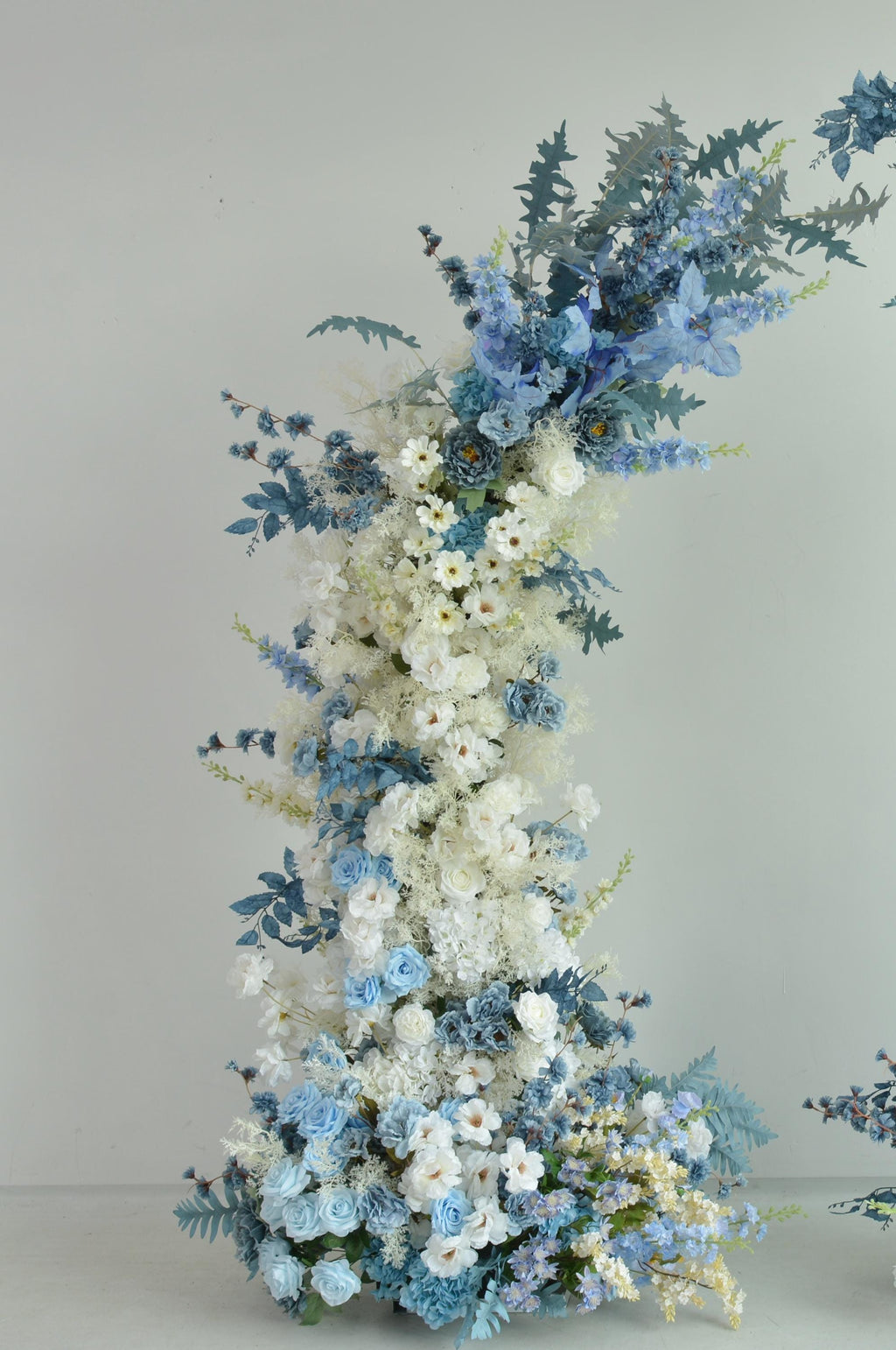 Blue and White Wedding Flower Arrangement with Greenery for Horn Arch