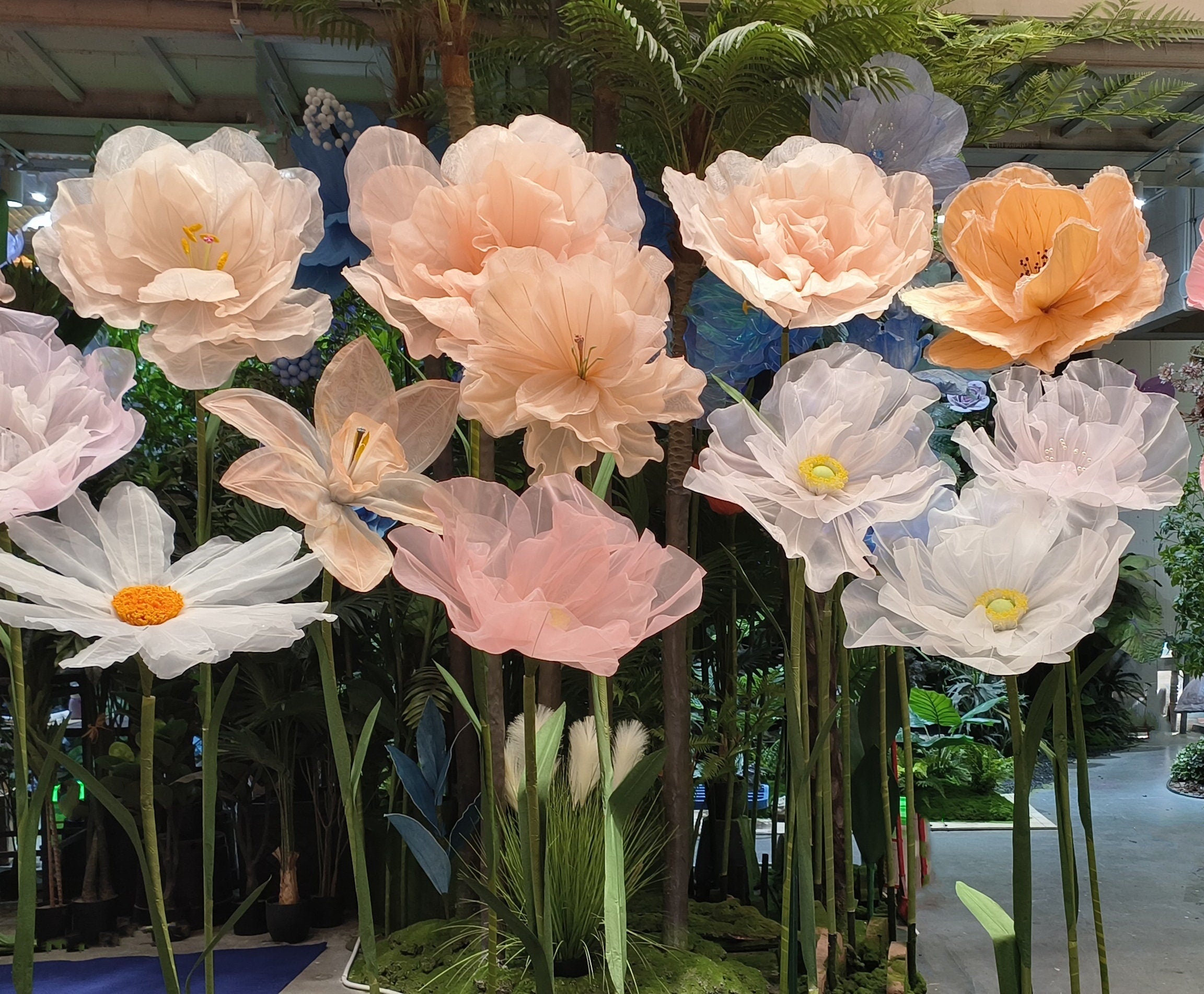 Large Customizable Handcrafted Silk Paper Flowers Oversized Floral Decorations for Weddings, Events, and Displays