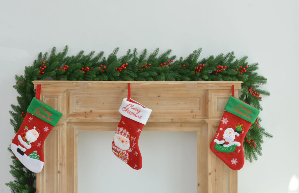 9FT Christmas Fireplace Garland with Greenery and Berries, Holiday Mantel Decor