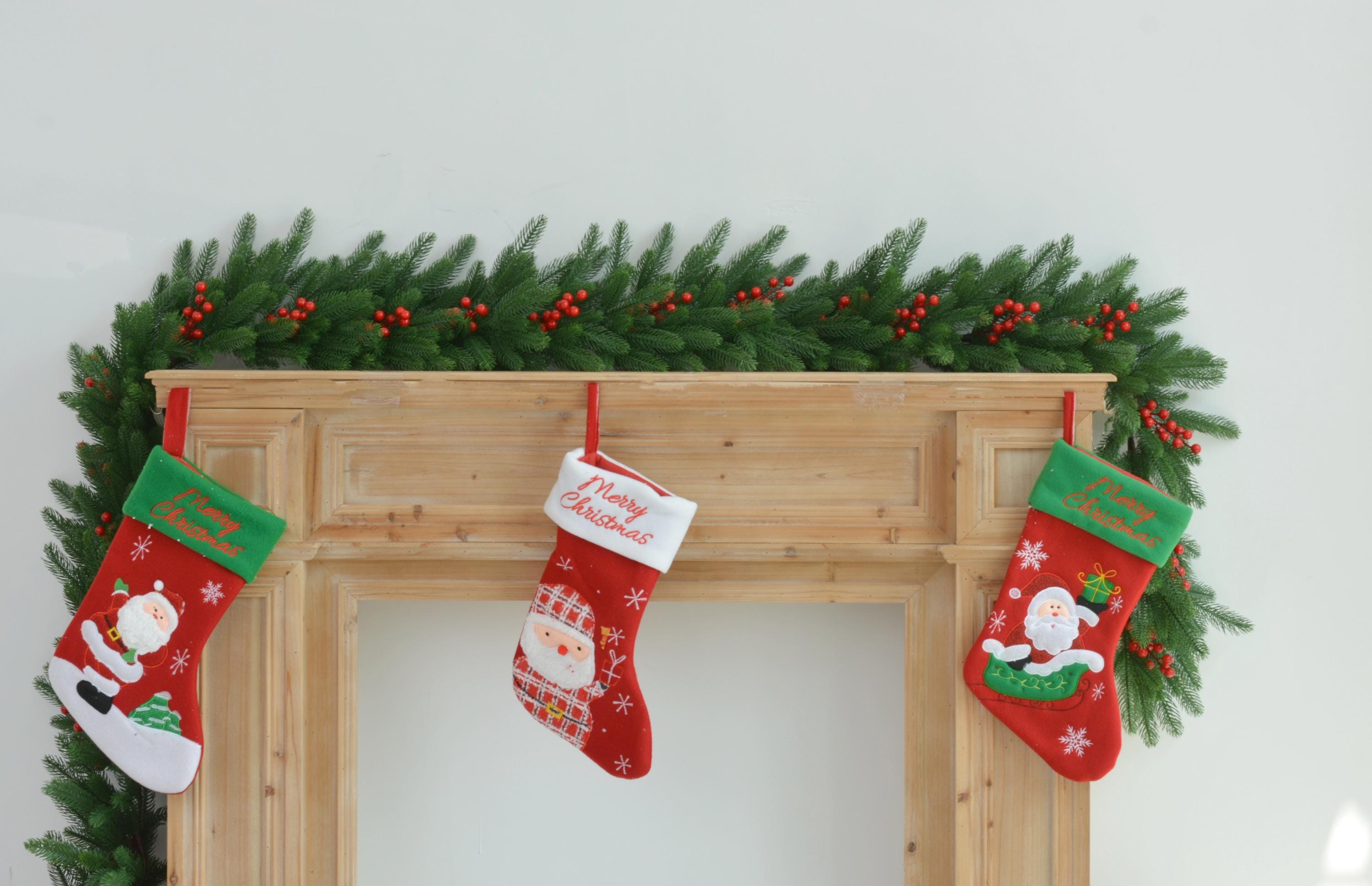 9FT Christmas Fireplace Garland with Greenery and Berries, Holiday Mantel Decor